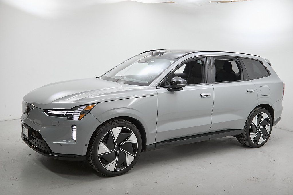 2025 VOLVO EX90 - Image 5