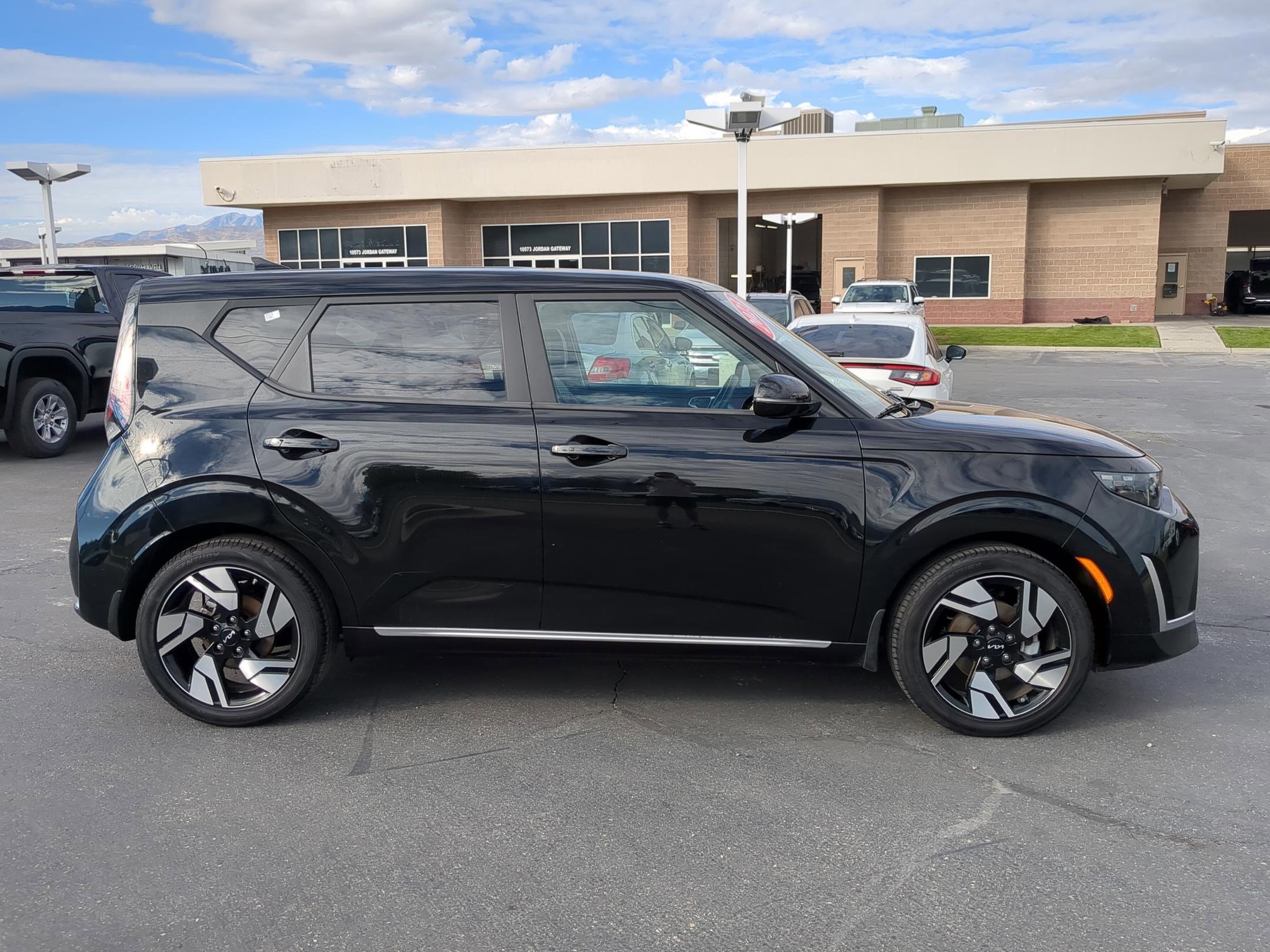 2023 Kia Soul GT-Line photo 6