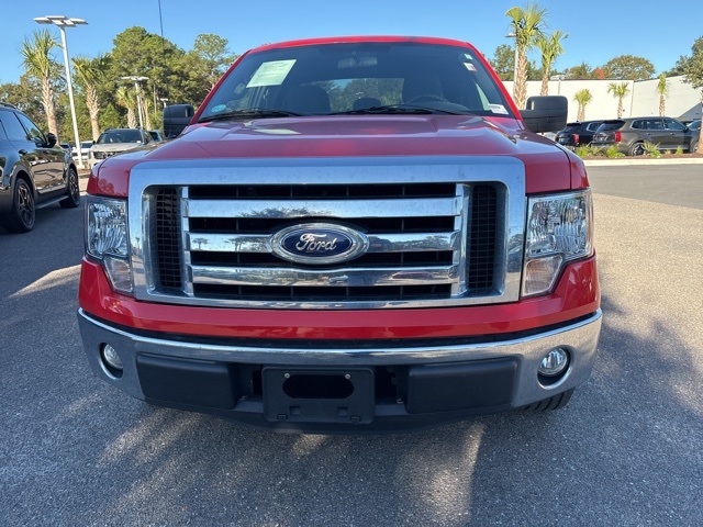 2011 Ford F-150 XLT photo 2