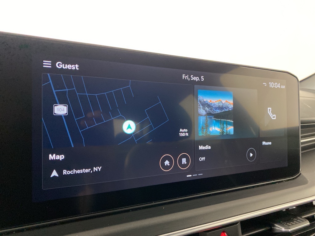 2025 Kia K5 GT-Line photo 2