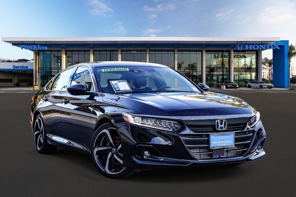 2022 Honda Accord Sport's photo
