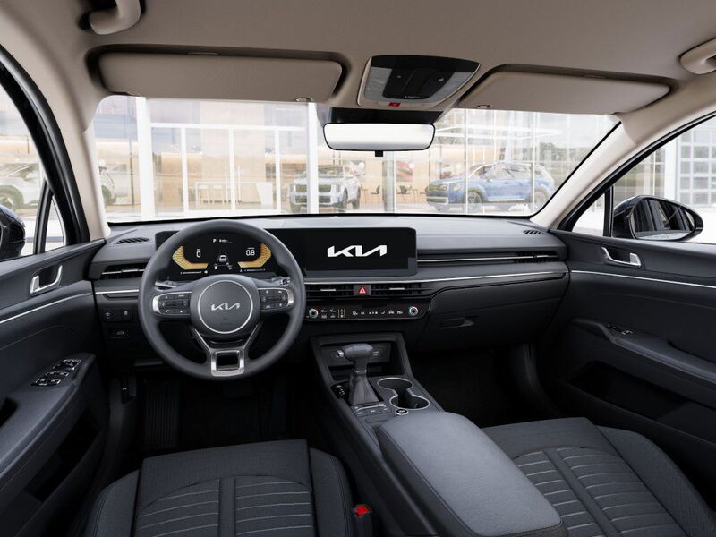 2026 Kia K5 LXS photo 13