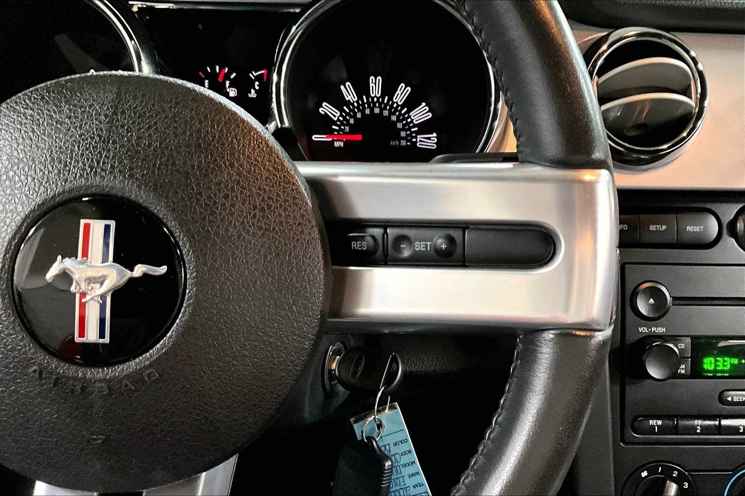 2006 Ford Mustang Convertible photo 21