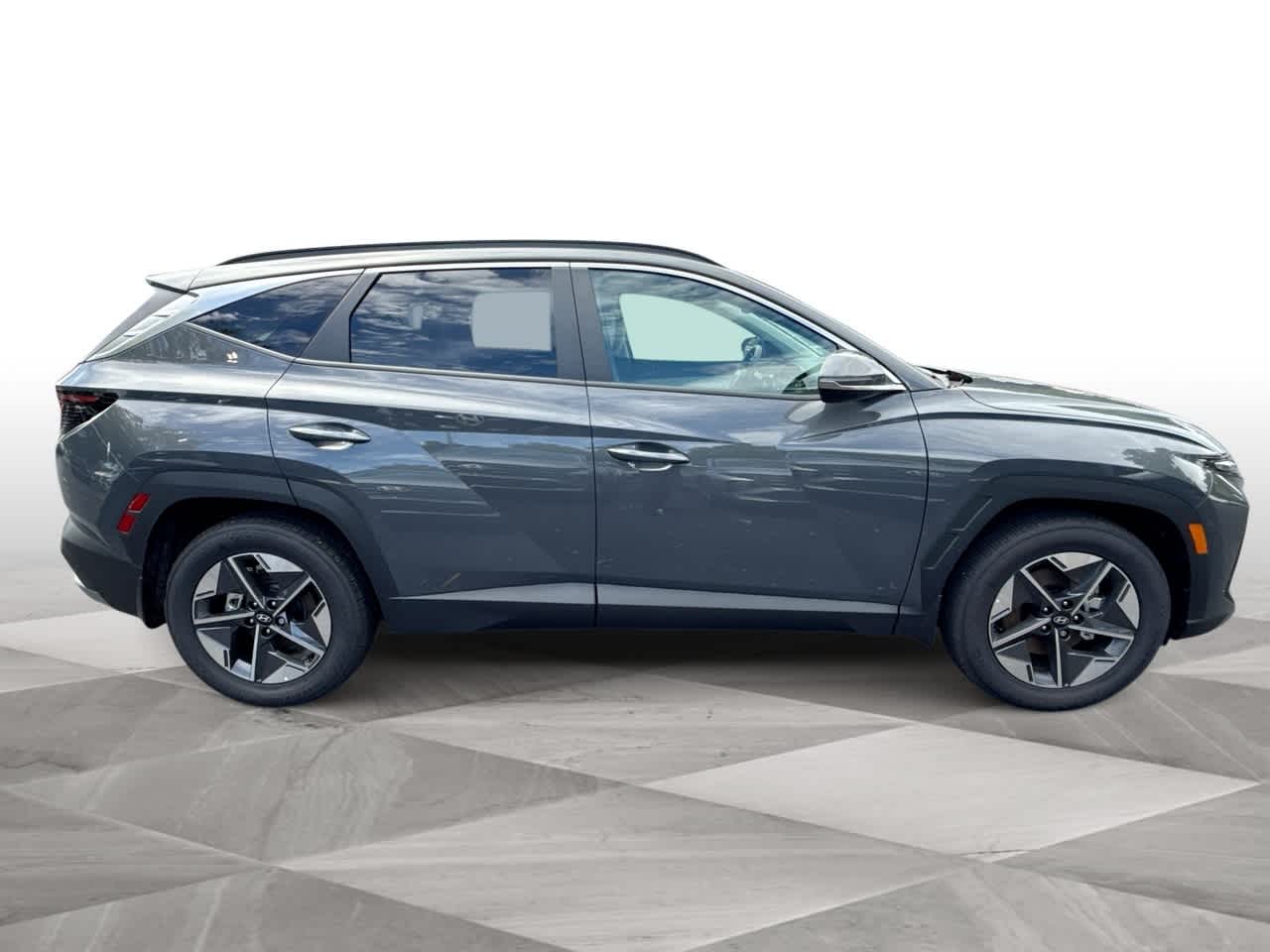 2025 Hyundai Tucson SEL Convenience photo 8