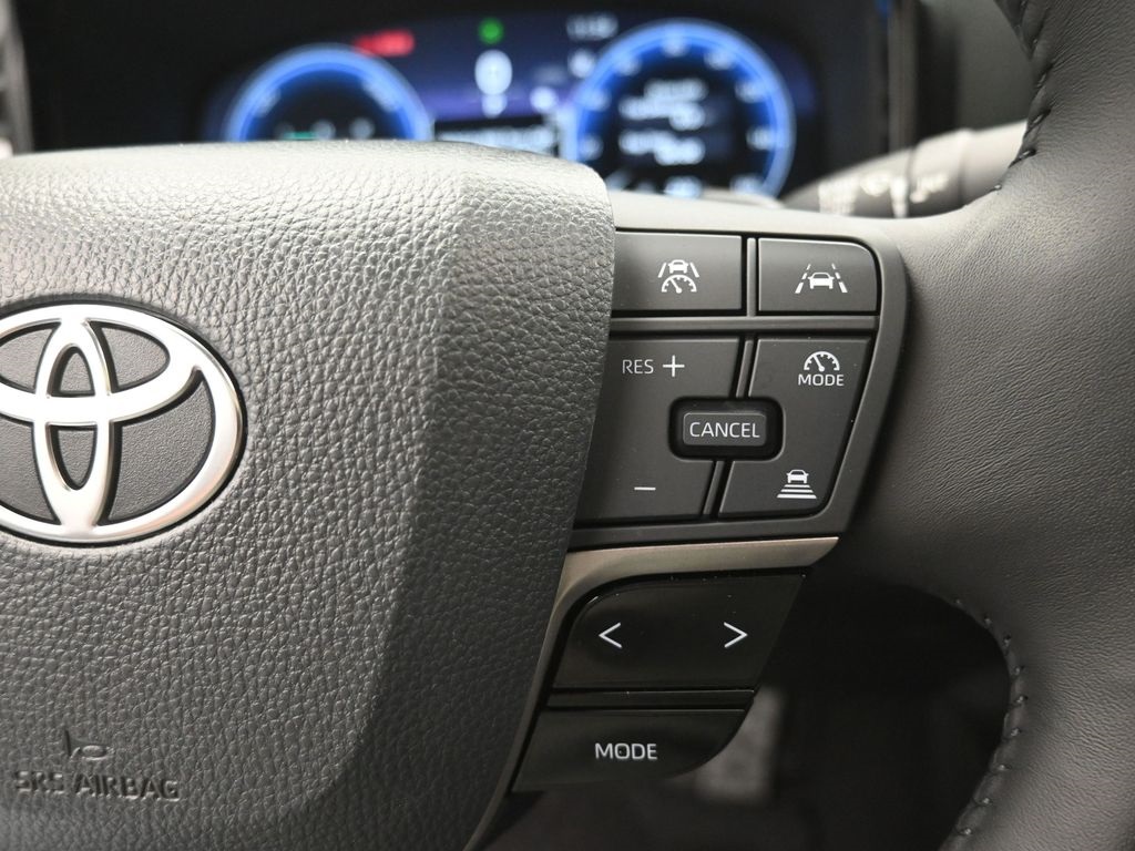 2025 Toyota Camry XSE photo 22