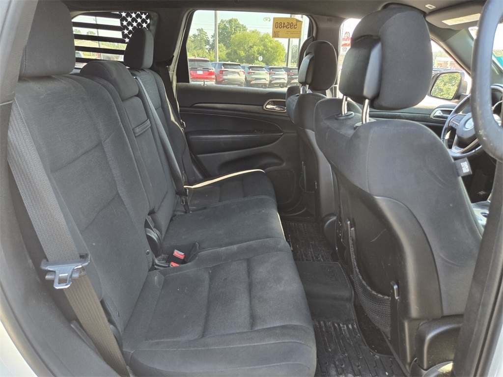 2017 Jeep Grand Cherokee Laredo photo 12
