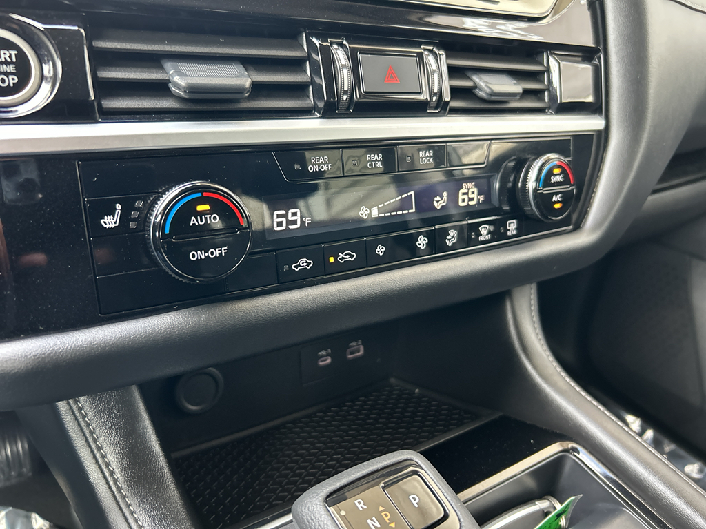 2024 Nissan Pathfinder SV photo 20