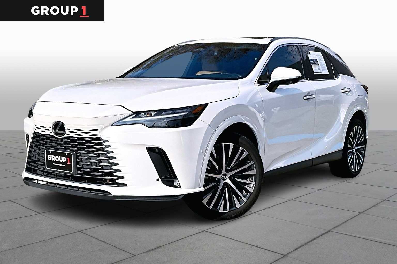 2024 Lexus RX 350's photo