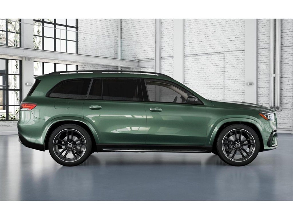 2026 Mercedes Benz GLS 580 4MATIC photo 2