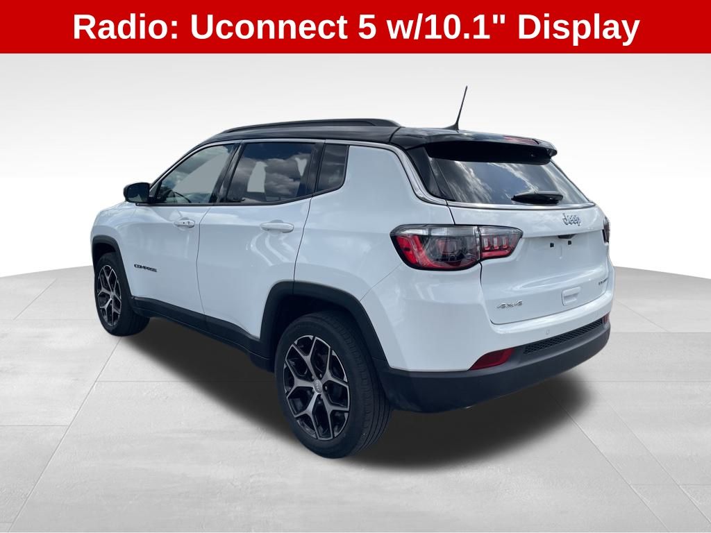 2024 Jeep Compass Limited photo 3