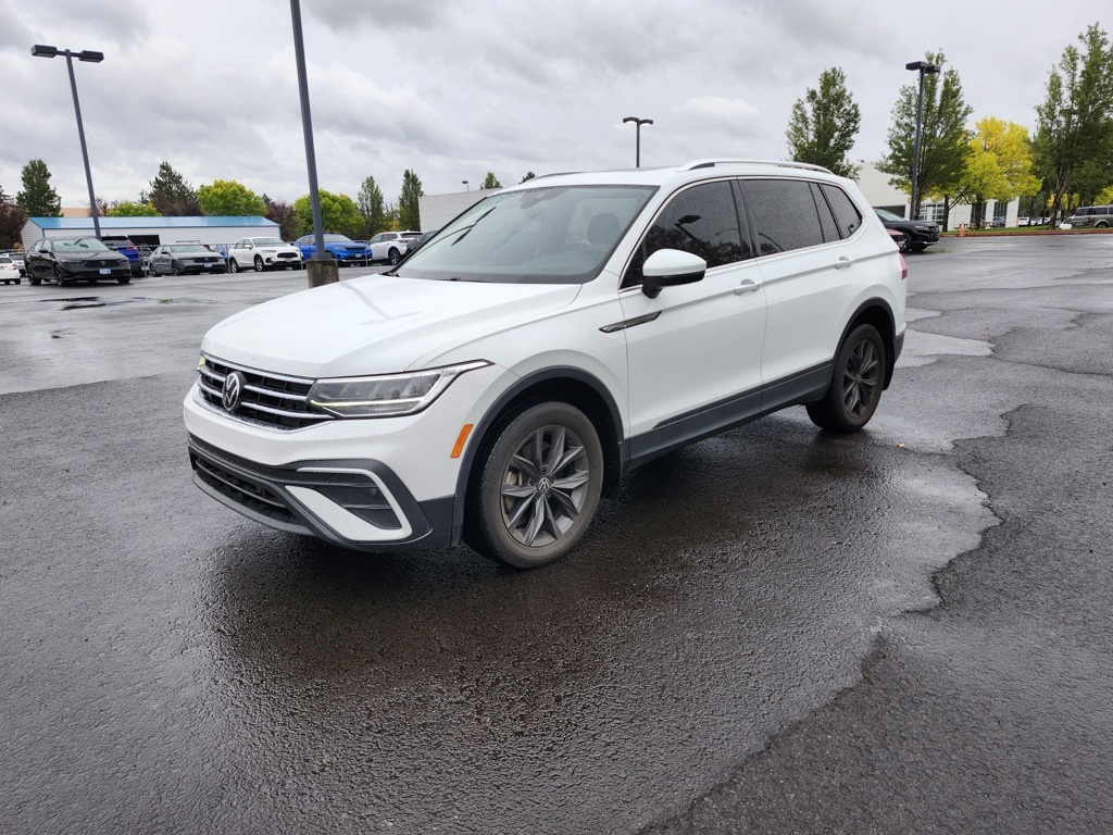 2022 Volkswagen Tiguan SE photo 2