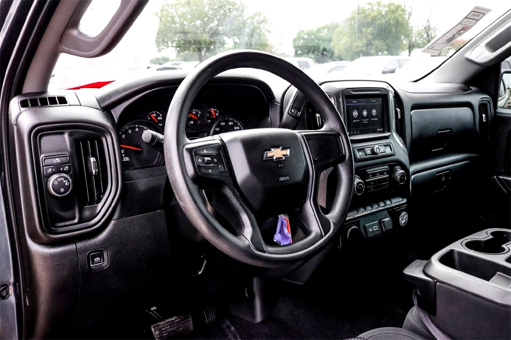 2022 Chevrolet Silverado 1500 Custom photo 14