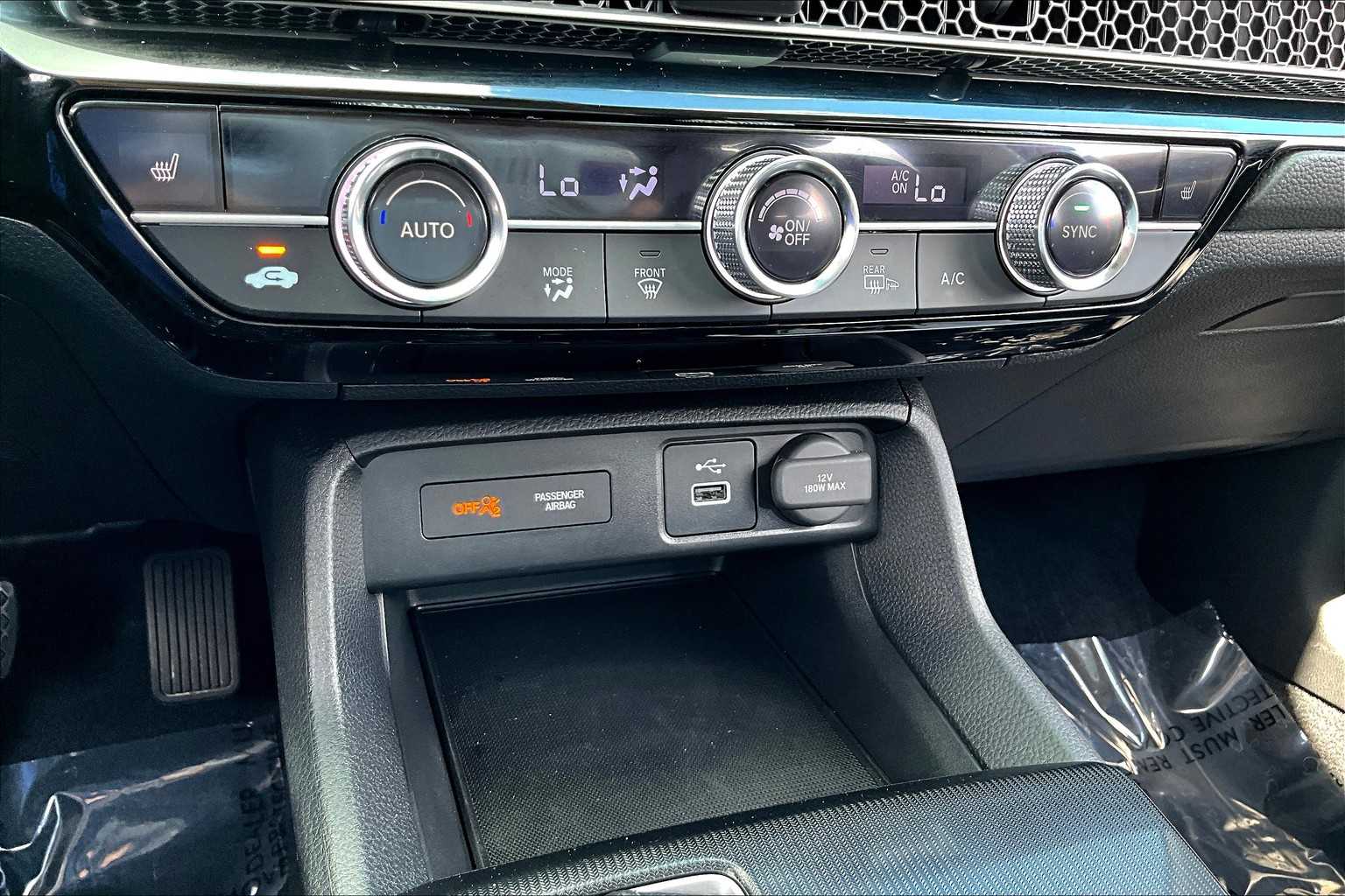 2022 Honda Civic Hatchback EX-L photo 29