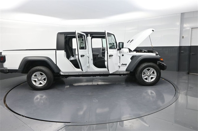 2023 Jeep Gladiator Sport photo 32