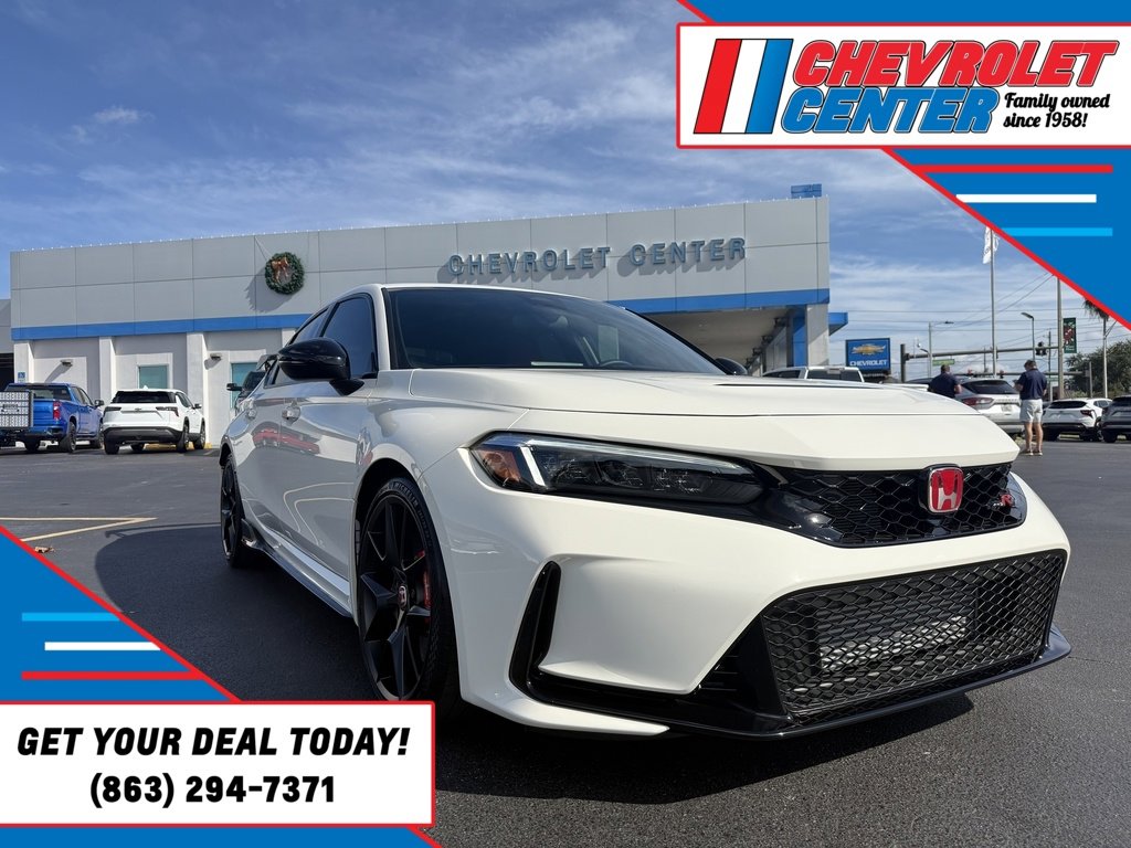 2024 Honda Civic Hatchback Type-R's photo