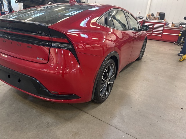 2024 Toyota Prius XLE photo 4