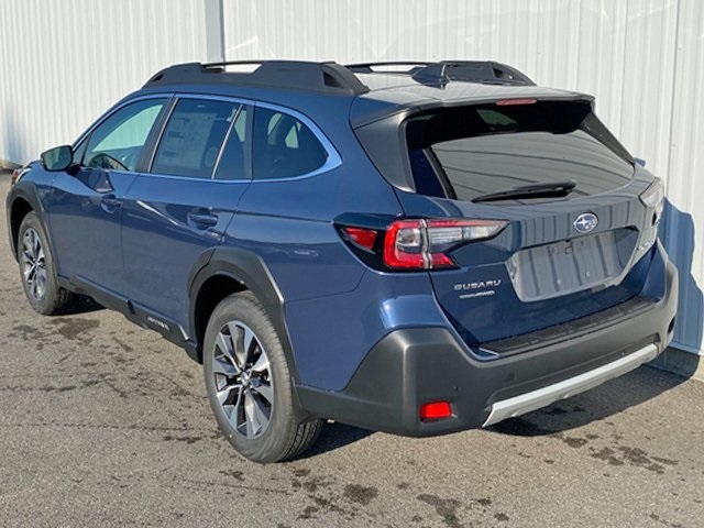 2025 Subaru Outback Limited photo 4