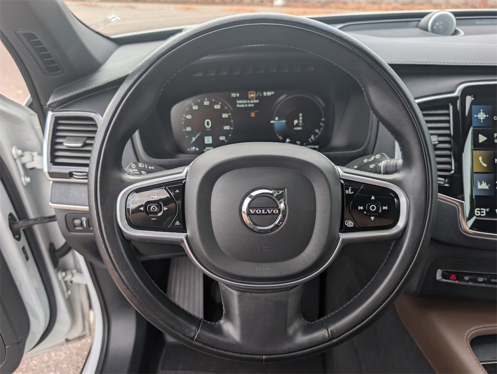 2022 Volvo XC90 Recharge T8 Inscription photo 25