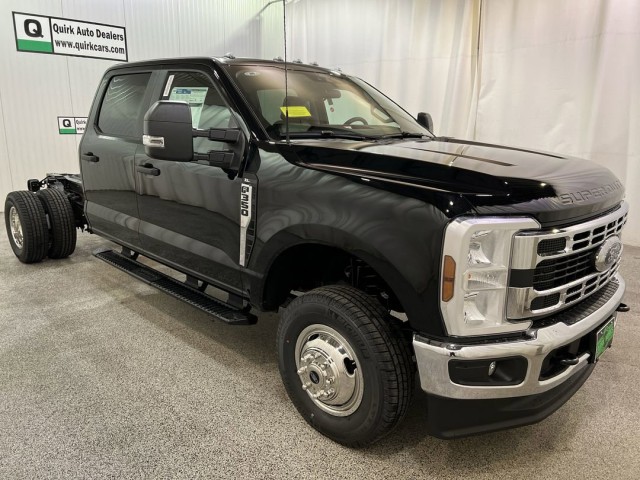 2025 Ford Super Duty F-350 DRW XL