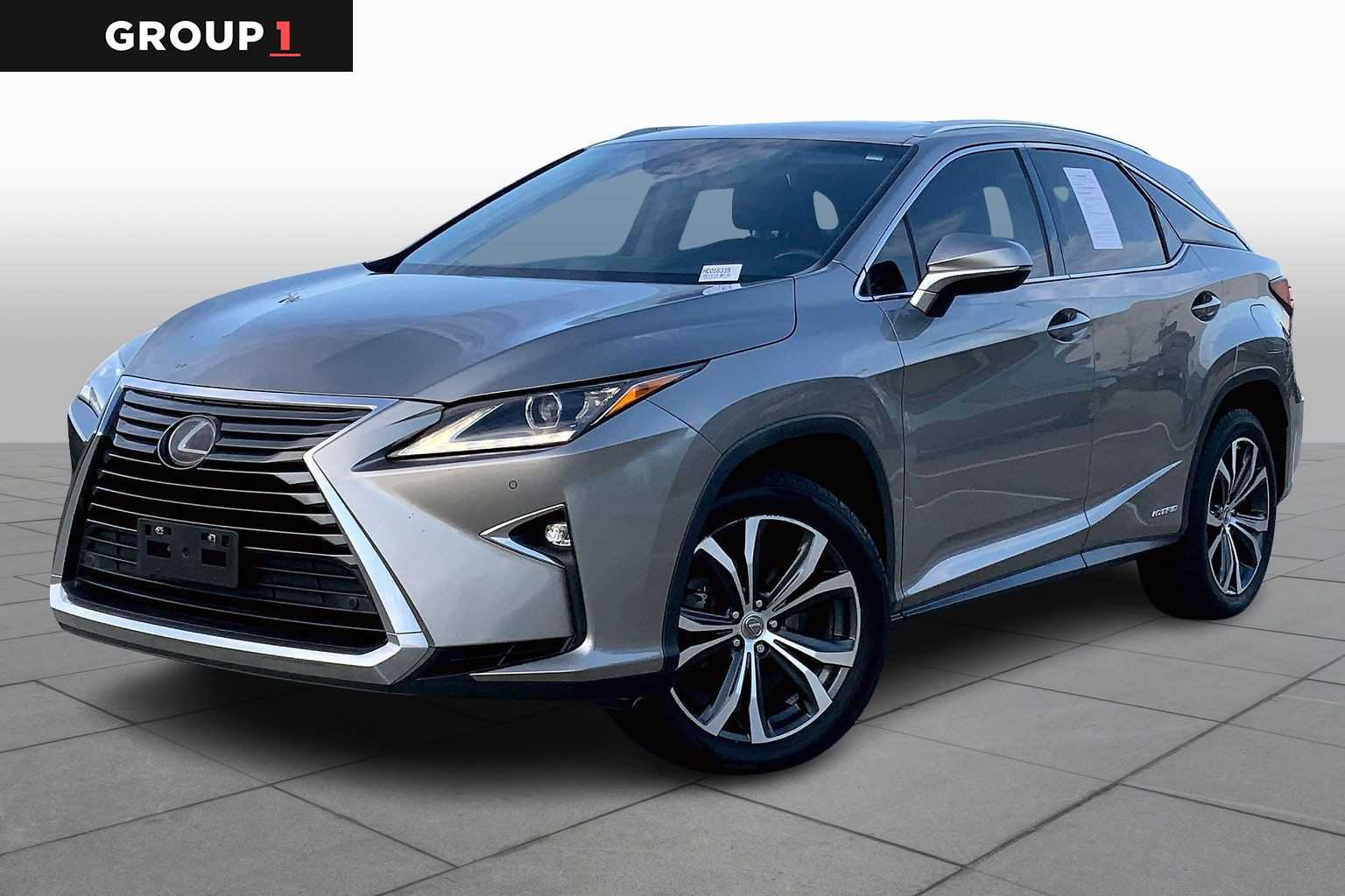 2017 Lexus RX 450h's photo