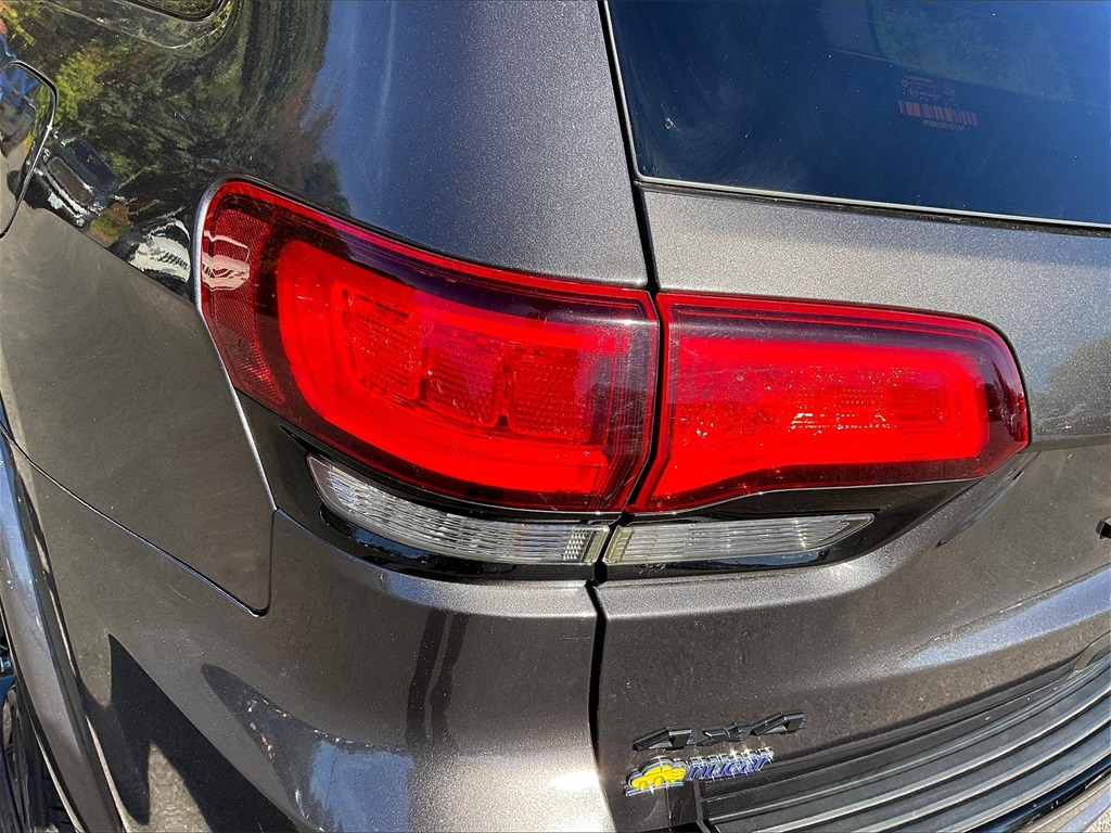 2018 Jeep Grand Cherokee Altitude photo 31