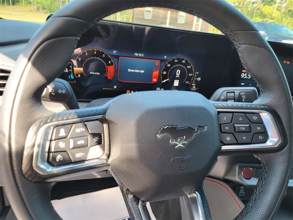 2025 Ford Mustang EcoBoost Premium photo 19