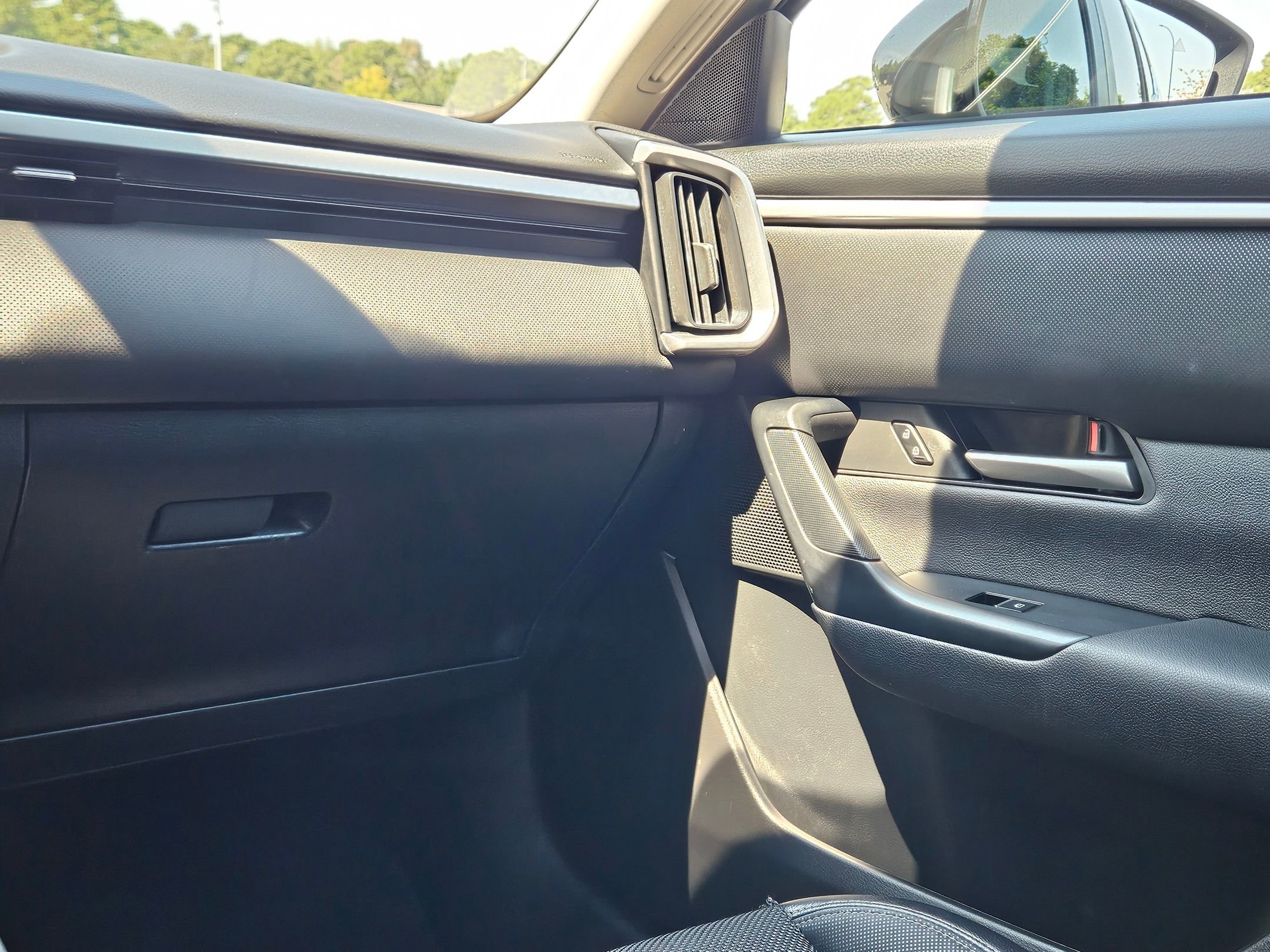 2024 Mazda CX-50 2.5 S Preferred photo 8