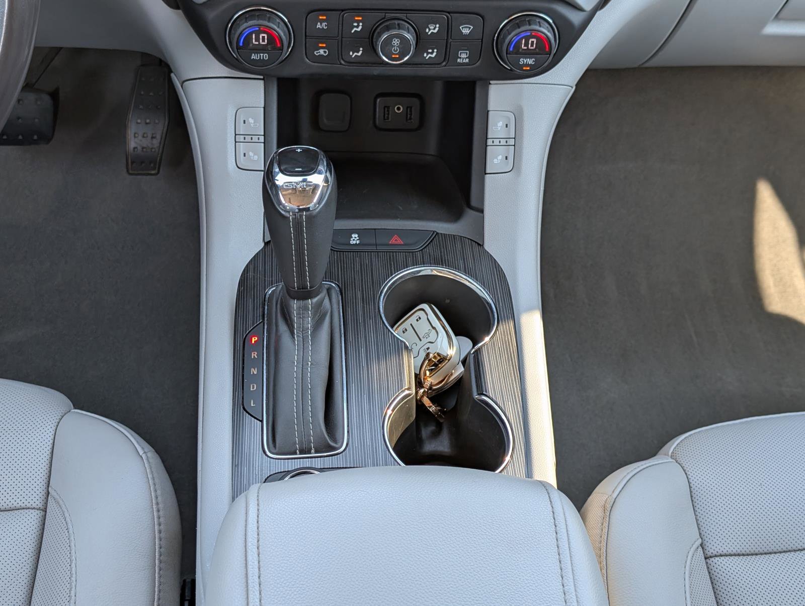 2019 Gmc Acadia SLT photo 36