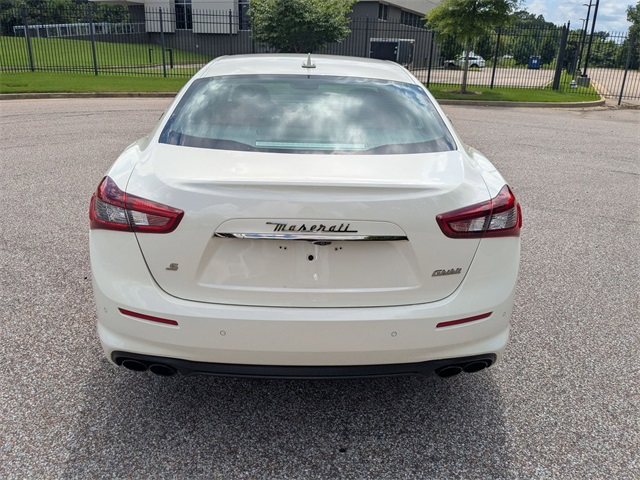 2020 Maserati Ghibli S photo 4