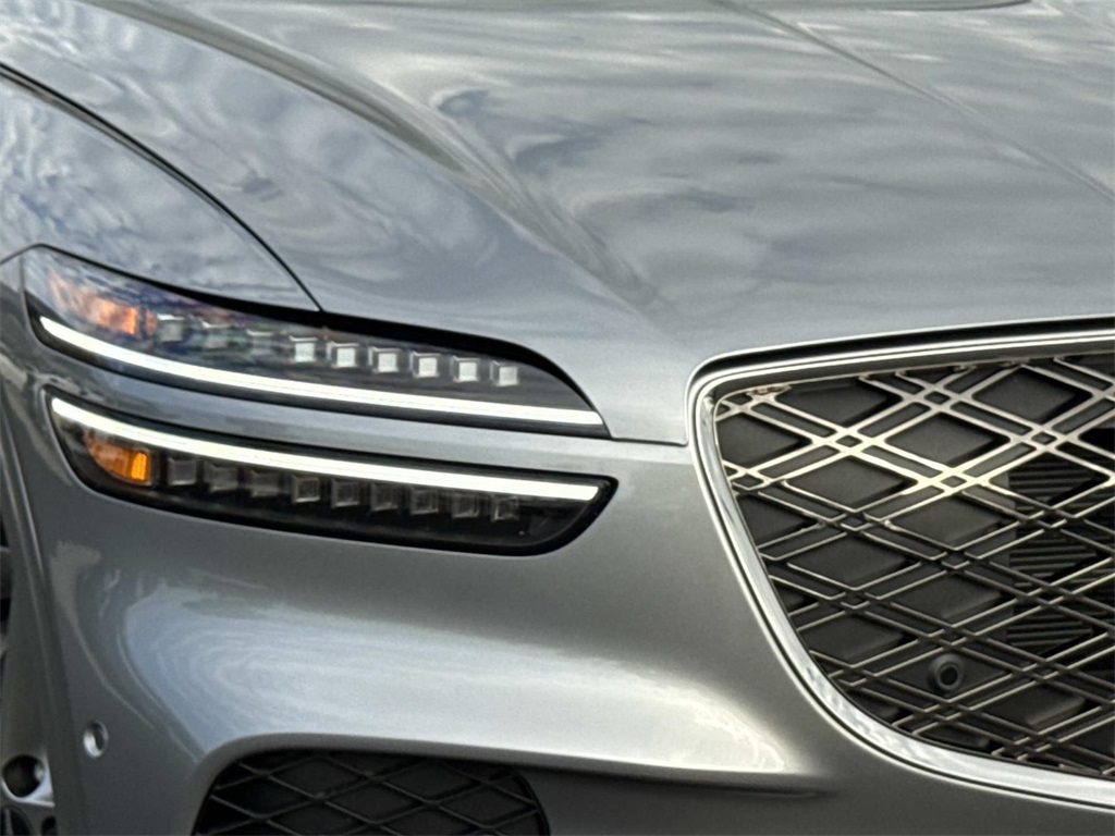 2026 Genesis GV70 2.5T Advanced photo 13