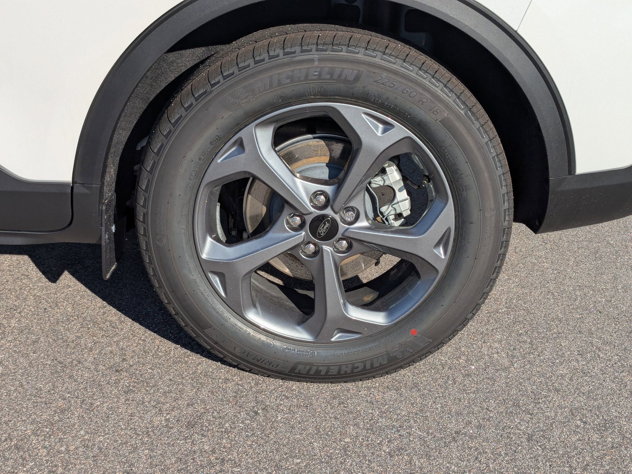 2025 Ford Escape ST-Line photo 9