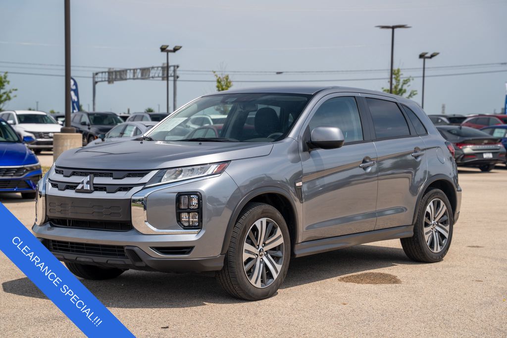 2024 Mitsubishi Outlander Sport ES photo 2