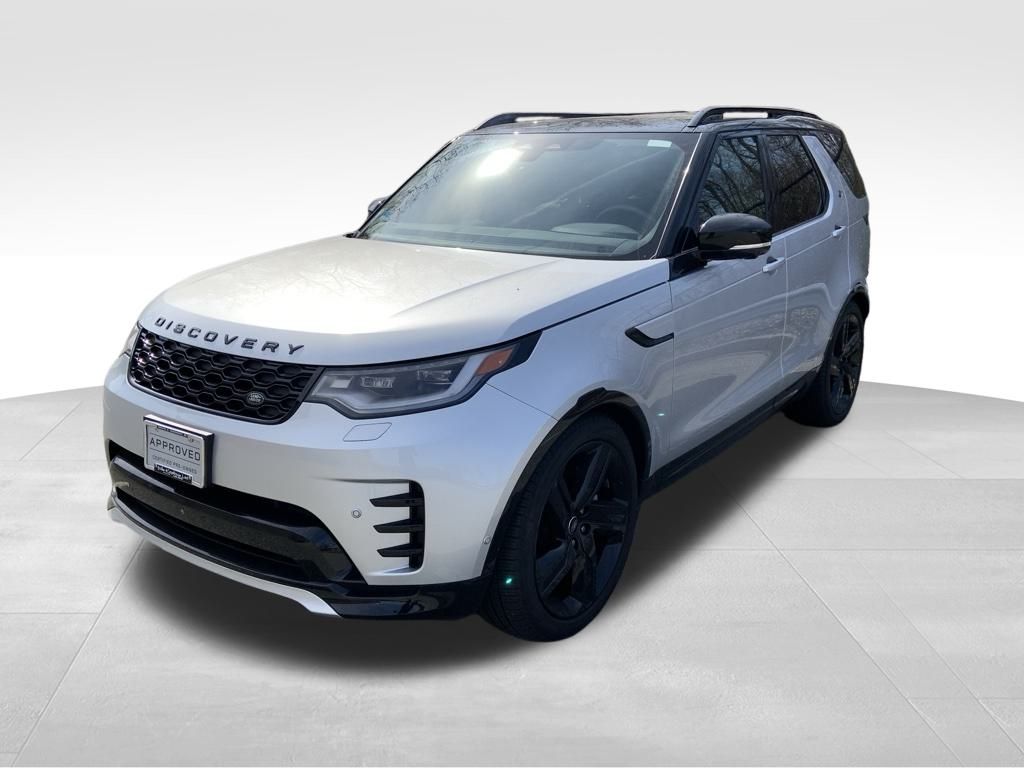 2024 Land Rover Discovery Dynamic SE's photo