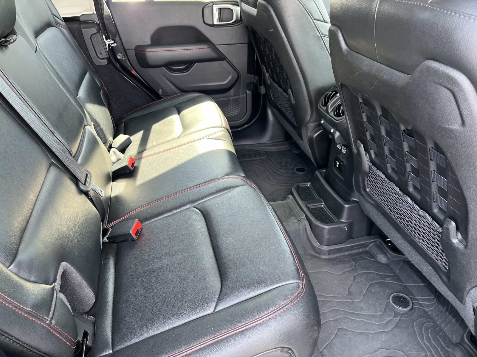 2022 Jeep Wrangler Unlimited Rubicon photo 21