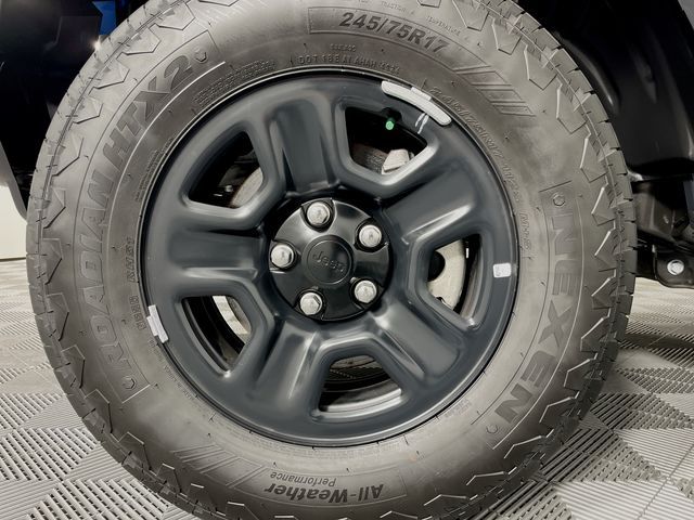 2025 Jeep Wrangler Sport photo 11