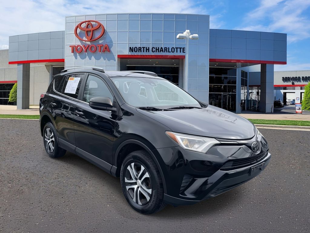 2017 Toyota RAV4 LE