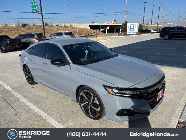 2021 Honda Accord Sport's photo