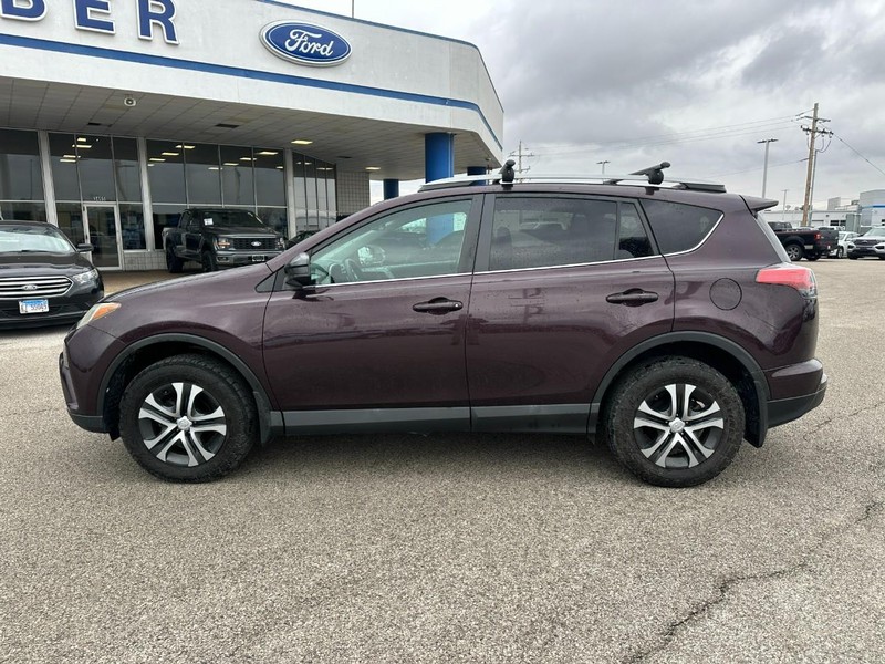 Used 2017 Toyota RAV4 LE with VIN 2T3BFREV7HW578264 for sale in Granite City, IL