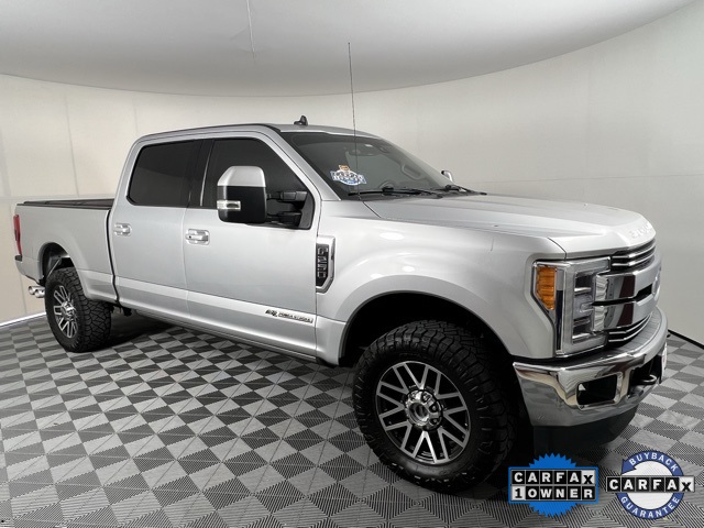 2019 Ford F-250 Super Duty Lariat's photo