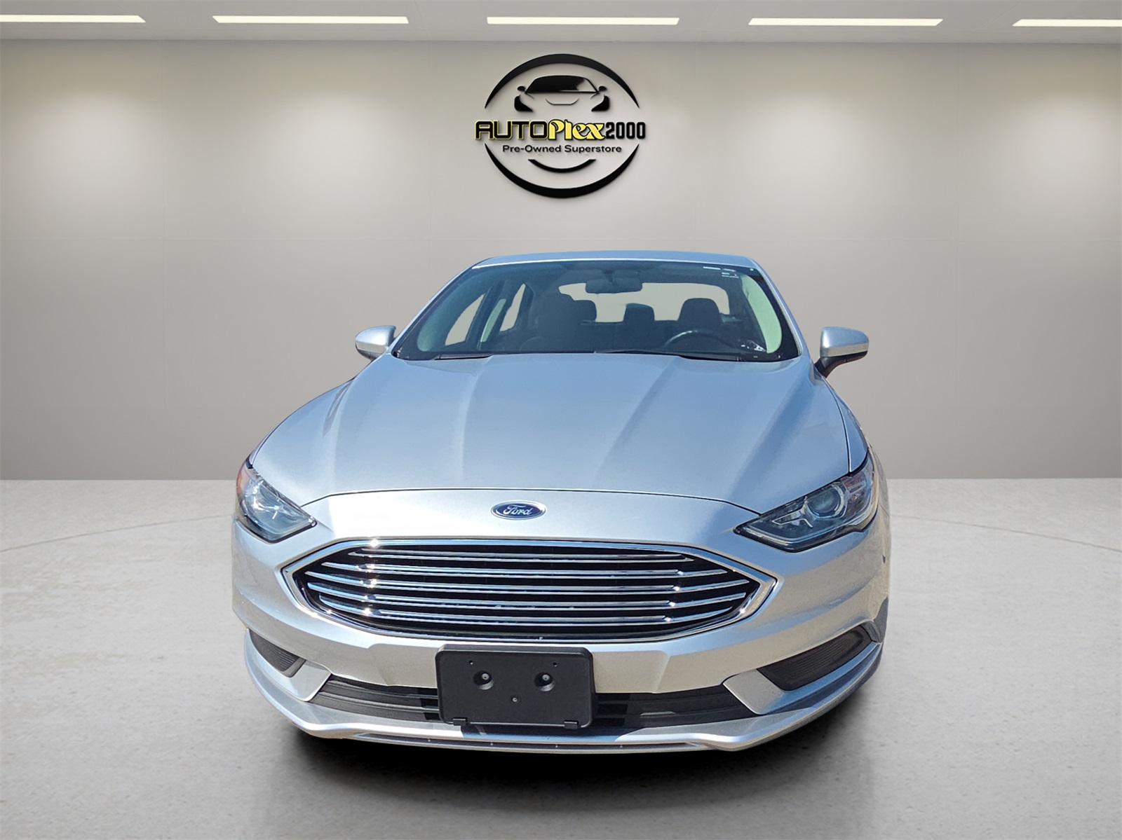 2018 Ford Fusion Hybrid S photo 2