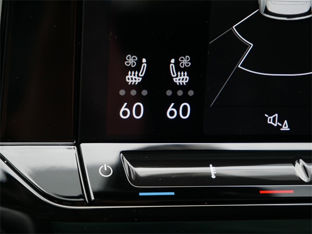 2025 Volkswagen Atlas Peak Edition photo 31