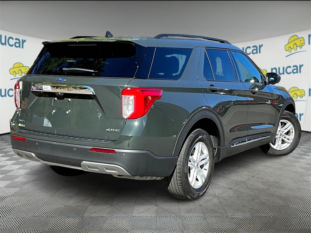 2022 Ford Explorer XLT photo 6