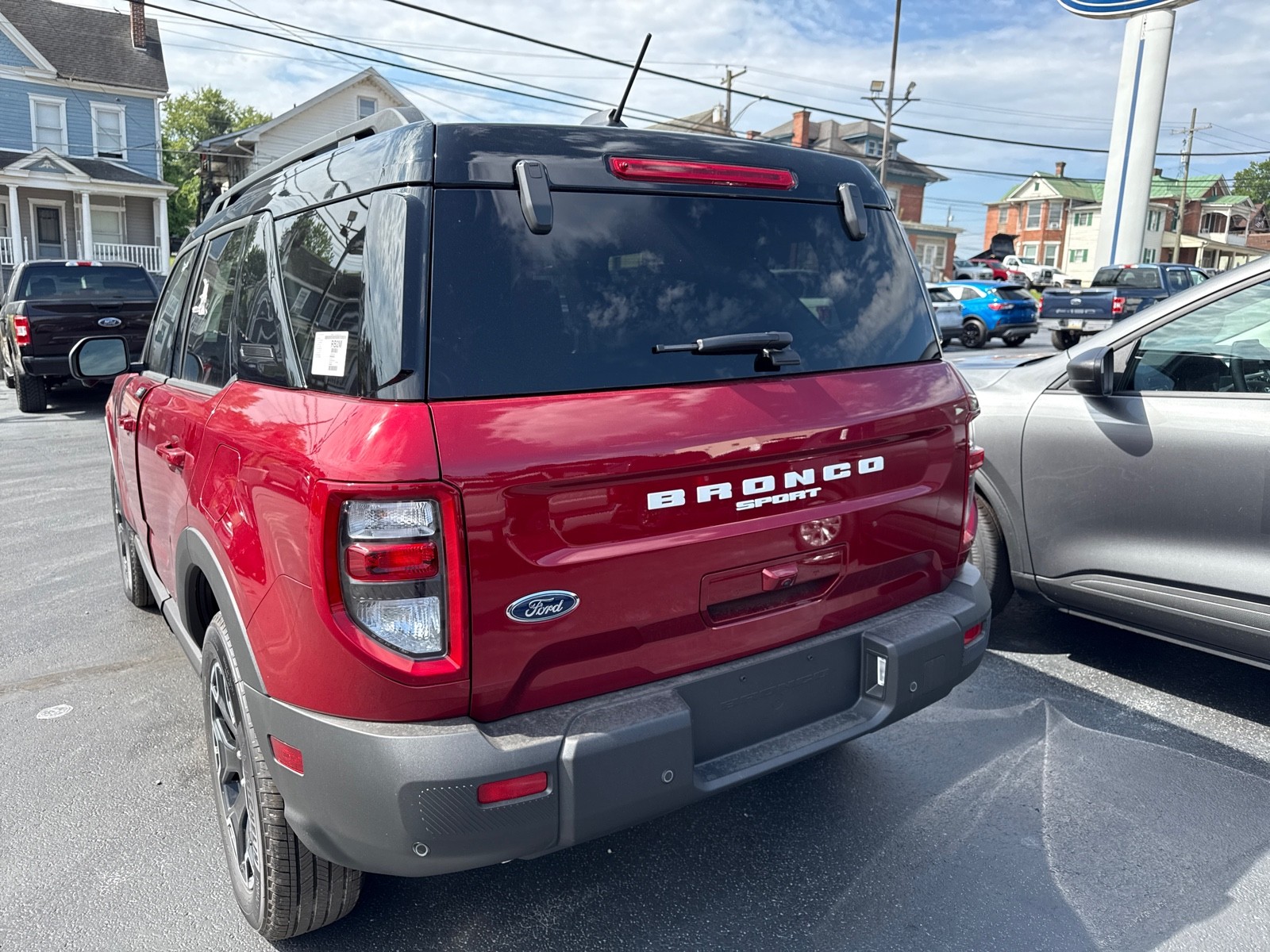 2025 Ford Bronco Sport Outer Banks photo 4