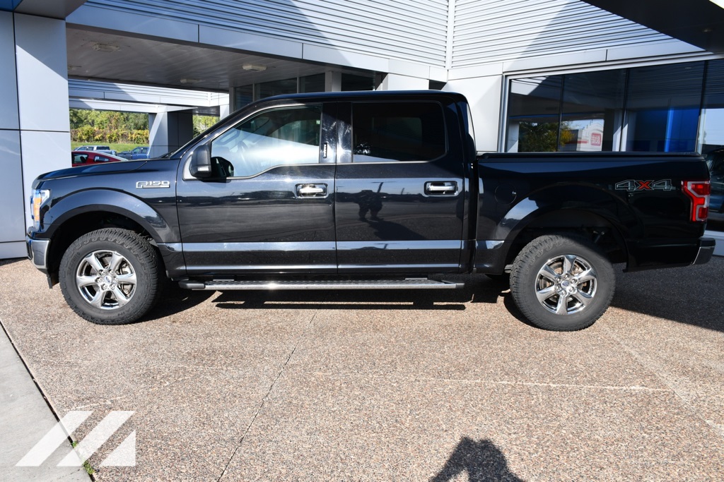 2020 Ford F-150 XLT photo 3