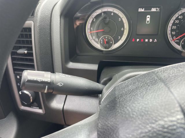 2018 Ram 3500 Tradesman photo 27