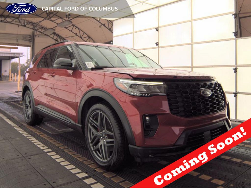 2025 Ford Explorer ST's photo