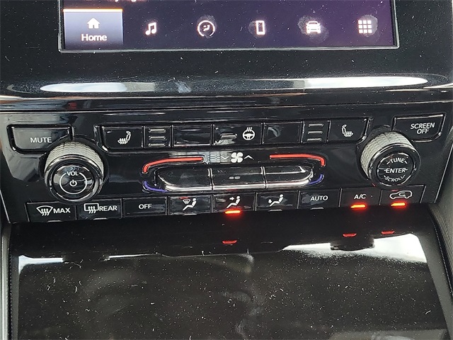 2025 Jeep Grand Cherokee Altitude photo 14