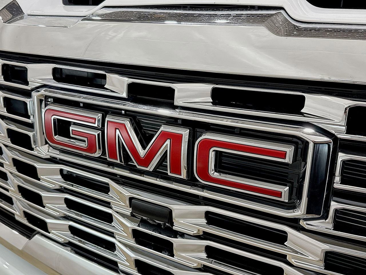 2026 Gmc Sierra 2500 HD Denali photo 30