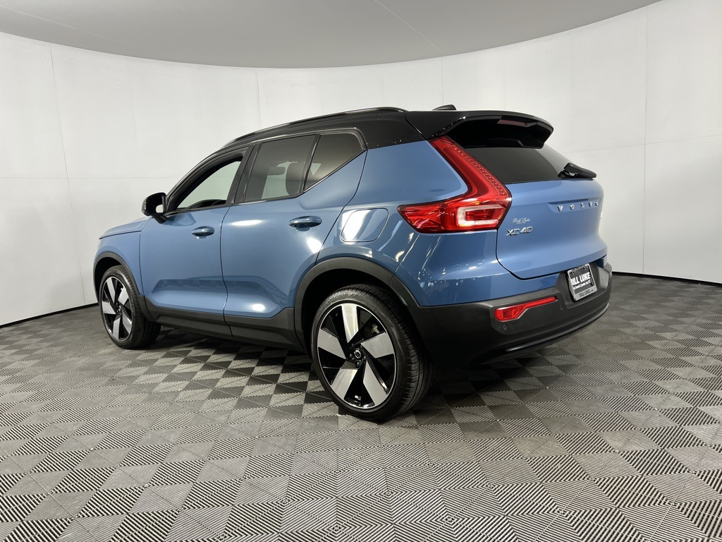 2023 Volvo XC40 Recharge Ultimate photo 6