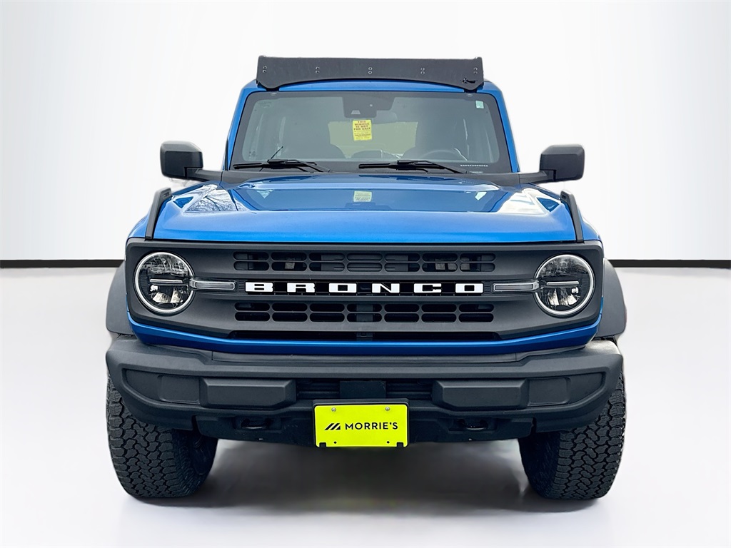 2022 Ford Bronco Base photo 2